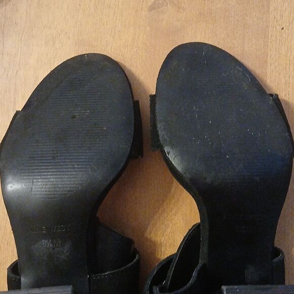 Nine West Gemina black  leather block heel strapped sandals Sz 6.5 - Picture 10 of 12